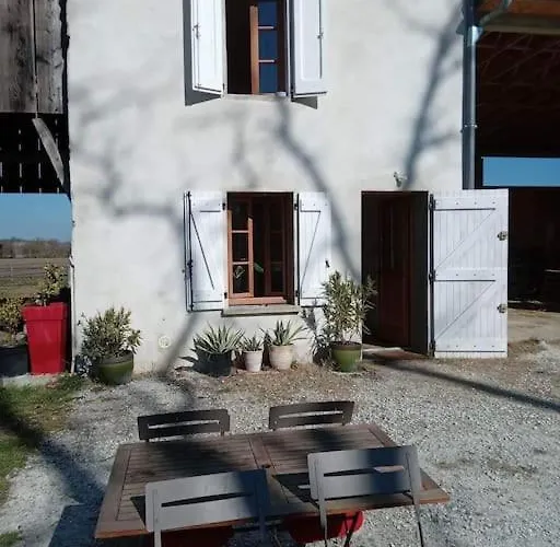 別荘 Maison Independante A La Ferme *