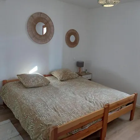 Maison Independante A La Ferme بيت للعطل *