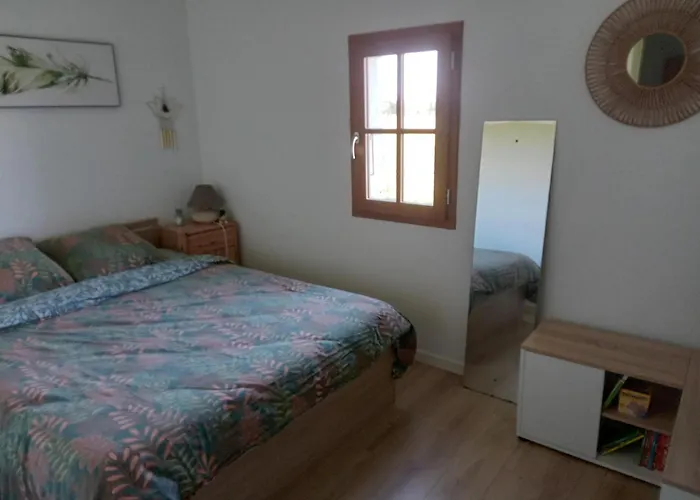 Holiday home Maison Independante A La Ferme